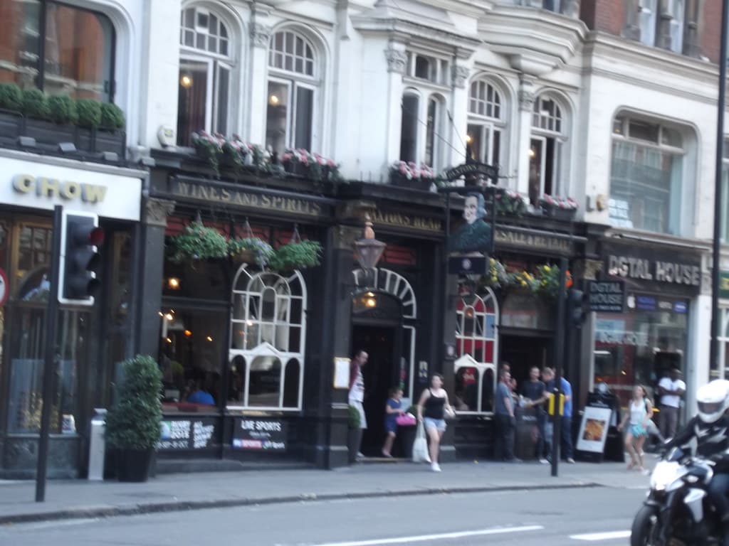 Café Eighty One: Michael O'Hare's Jaguar café opens in Knightsbridge